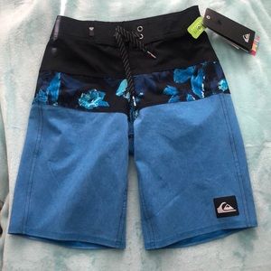 Quicksilver Boys board shorts